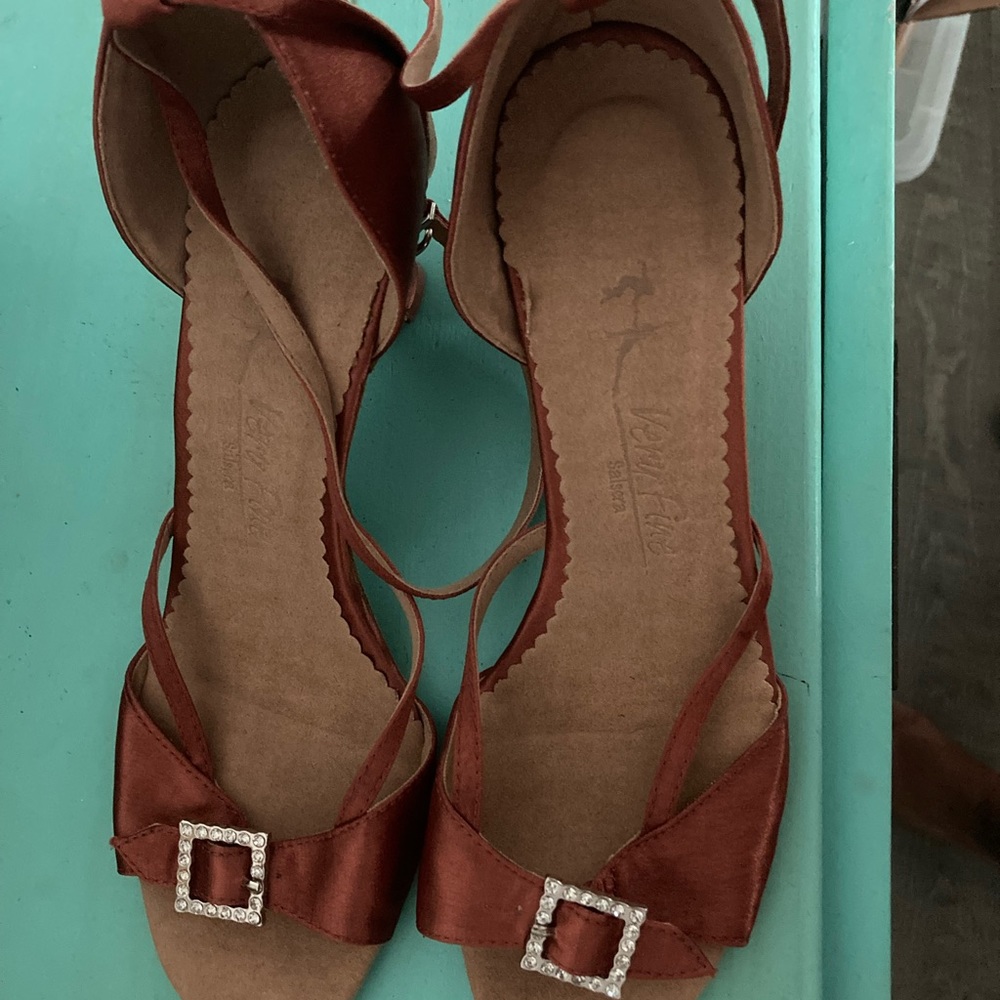 Very Fine Ladies Latin Dance Shoe size 8.5